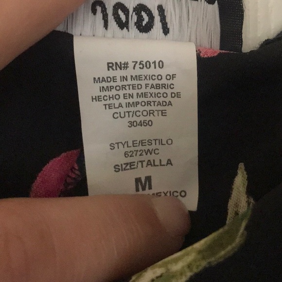 Spaghetti strap dress, juniors size Medium - Picture 4 of 5